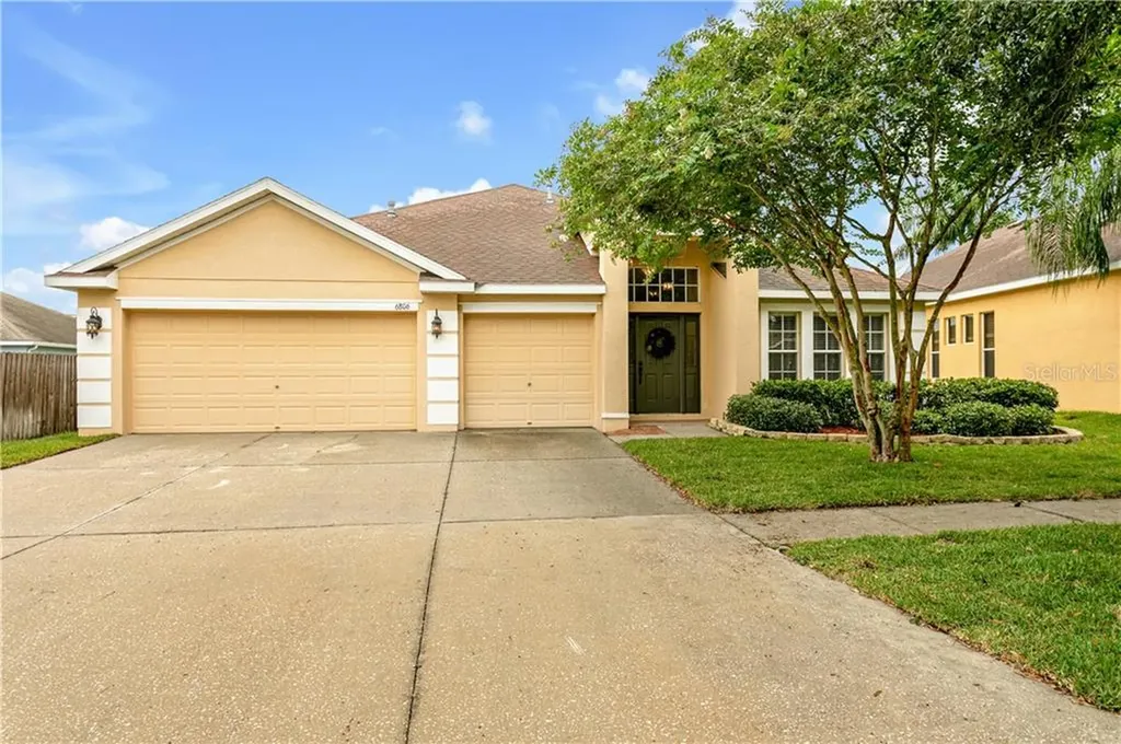 6806 Cromwell Garden Drive Apollo Beach FL 33572