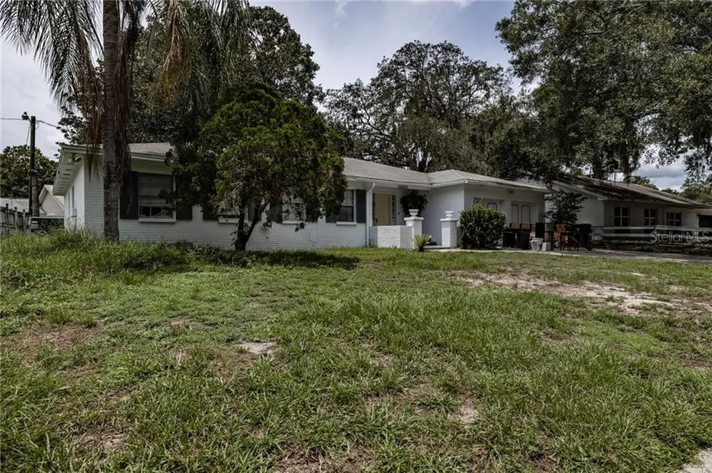 14804 Tulip Drive Tampa FL 33613