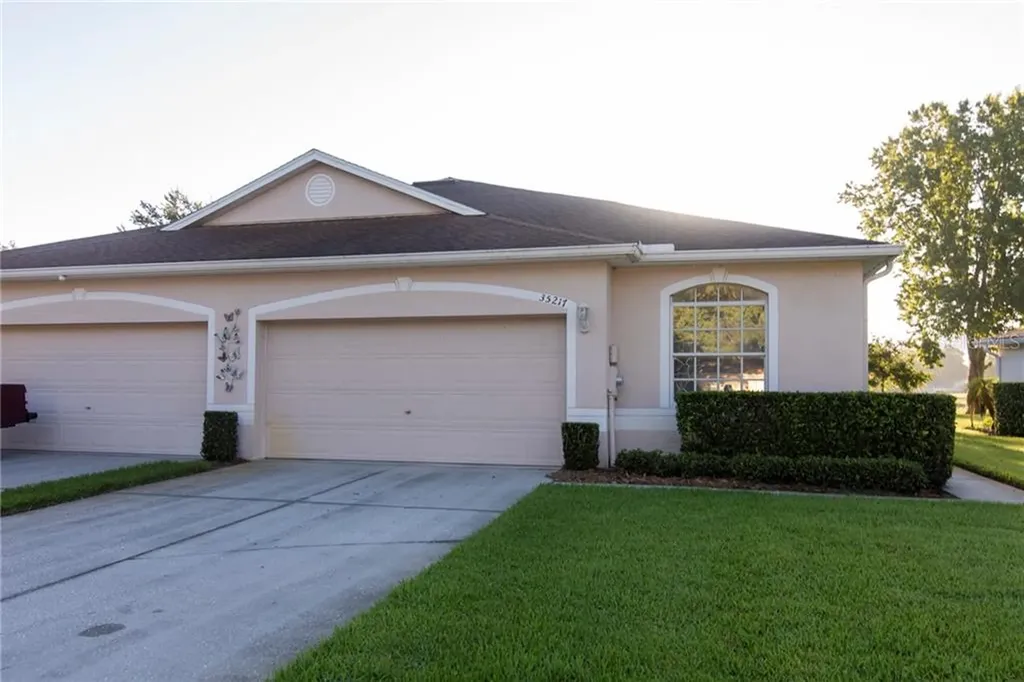 35217 Whispering Pines Drive Zephyrhills FL 33541