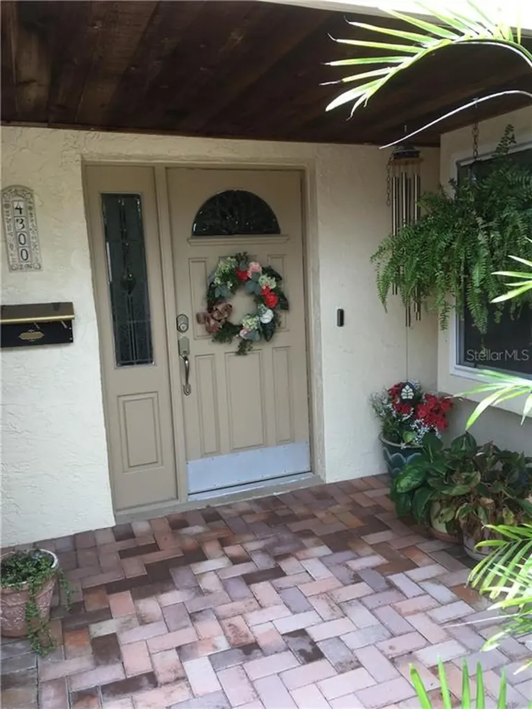 4300 44th Street S St Petersburg FL 33711