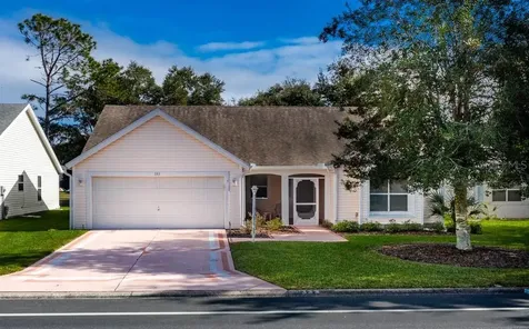 333 Chula Vista Avenue Lady Lake FL 32159