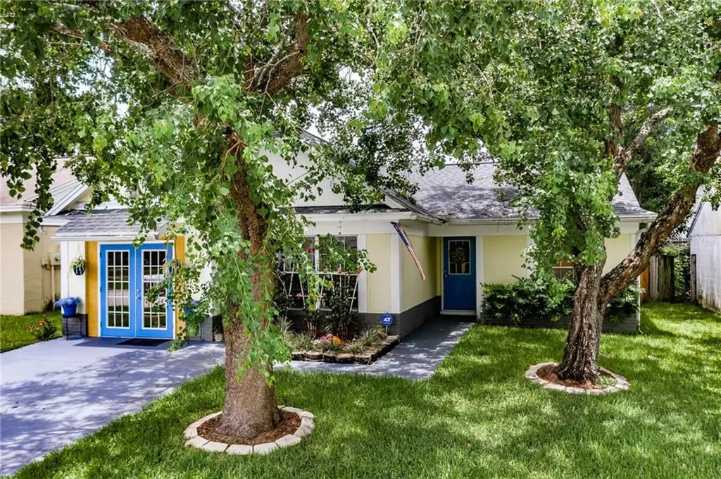 406 Regal Park Drive Valrico FL 33594