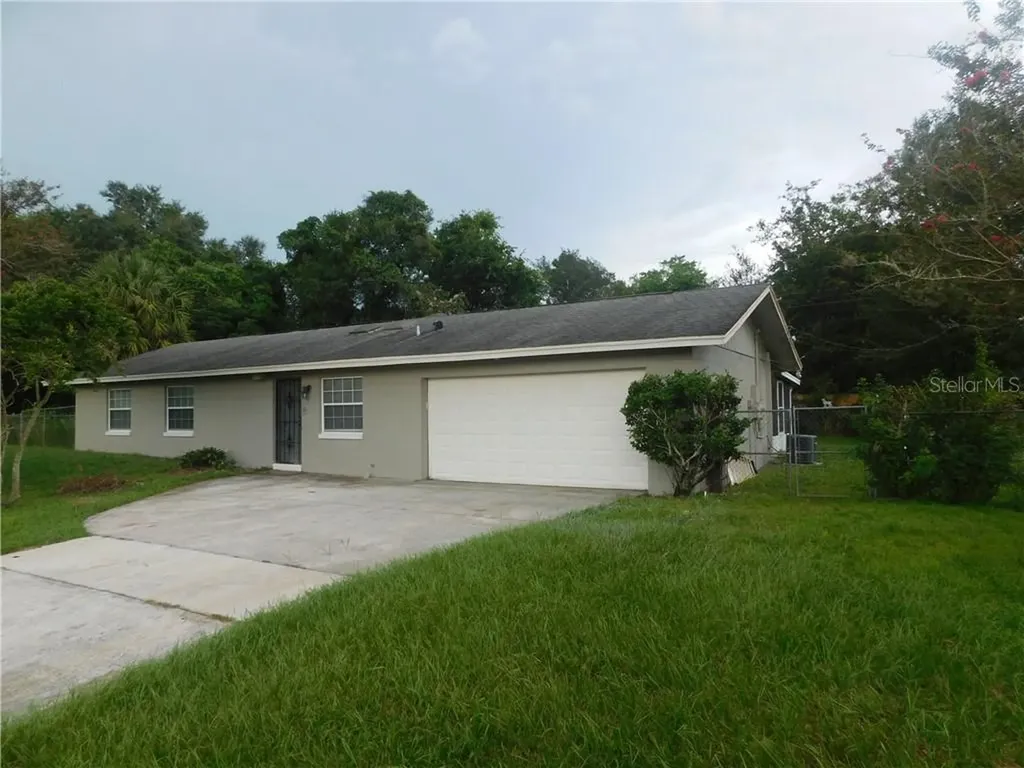 2015 Jones Avenue Sanford FL 32771