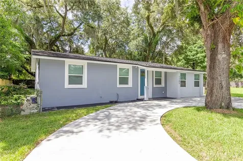1705 E Sligh Avenue Tampa FL 33610