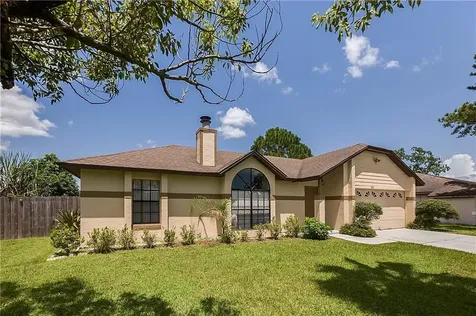 112 Lindenwood Lane Kissimmee FL 34743