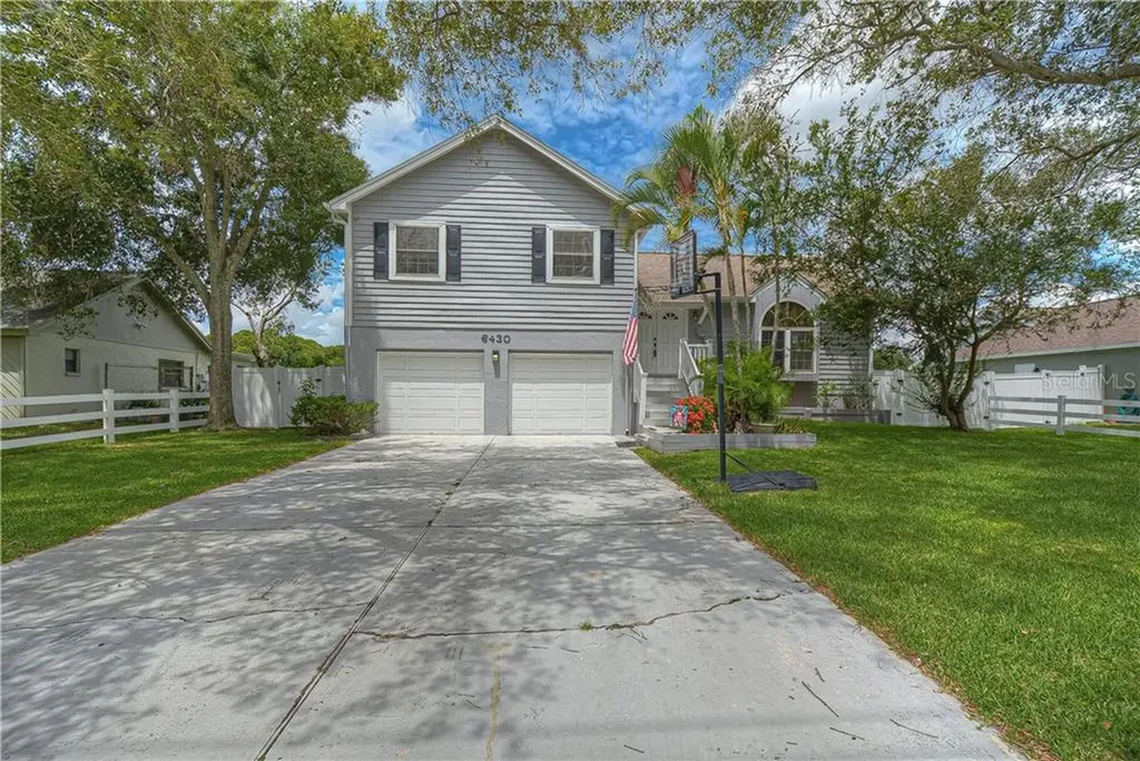 6430 62nd Street N Pinellas Park FL 33781
