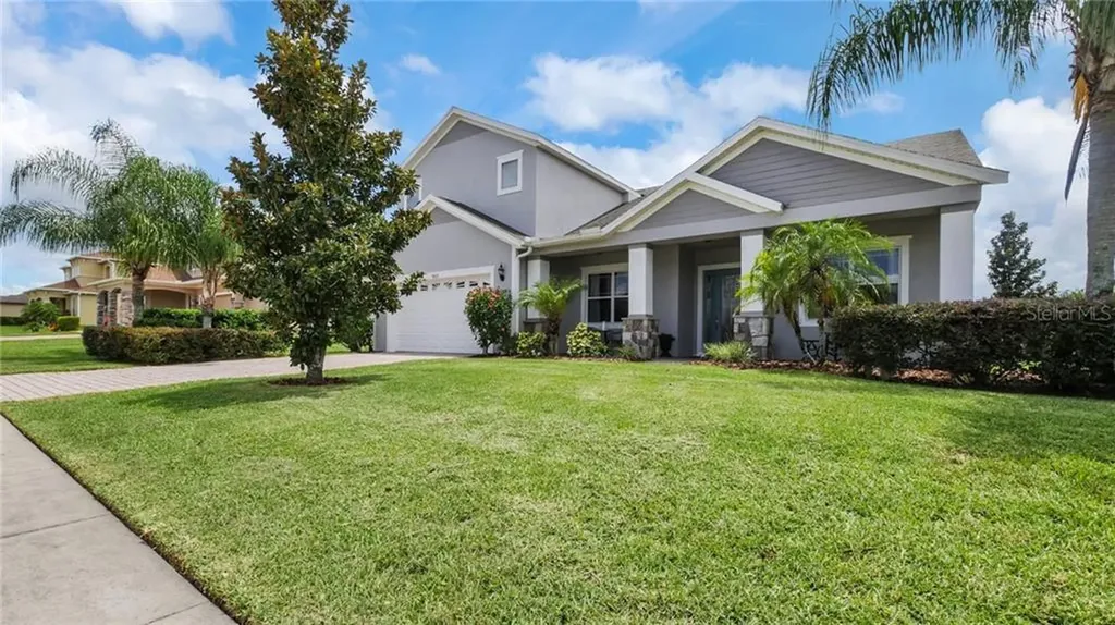 9823 Royal Vista Avenue Clermont FL 34711