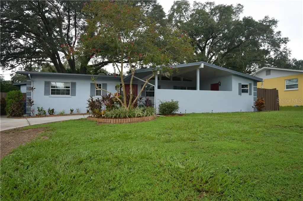 3205 Carleton Circle E Lakeland FL 33803
