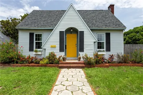 4635 8th Avenue N St Petersburg FL 33713