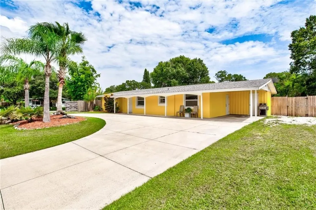 2714 Datura Street Sarasota FL 34239