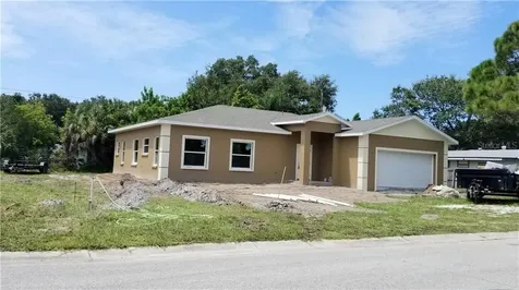 604 67th Avenue Terrace W Bradenton FL 34207