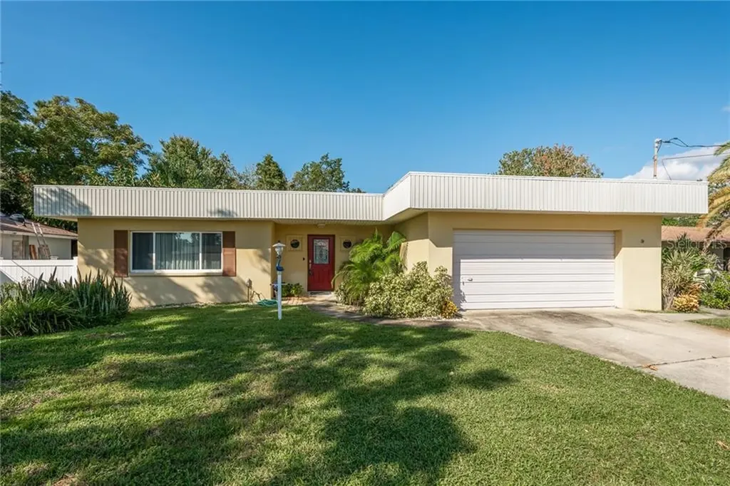 365 Westwinds Drive Palm Harbor FL 34683