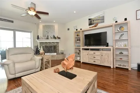 1307 E Wallace Street Belle Isle FL 32809