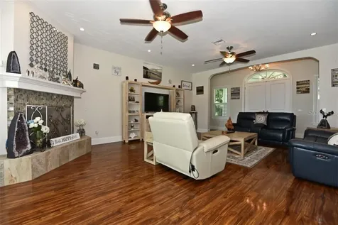 1307 E Wallace Street Belle Isle FL 32809