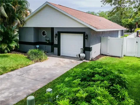 3442 Reserve Circle N St Petersburg FL 33713