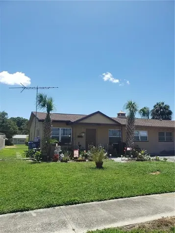 3675 59th Way N St Petersburg FL 33710
