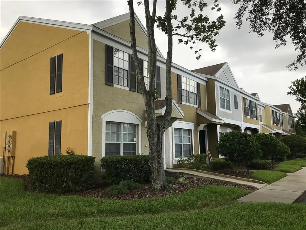 1305 Costa Mesa Drive Wesley Chapel FL 33543