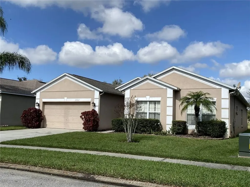 2707 Scarborough Drive Kissimmee FL 34744