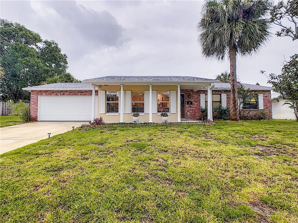 10 Hitching Post Lane Casselberry FL 32707
