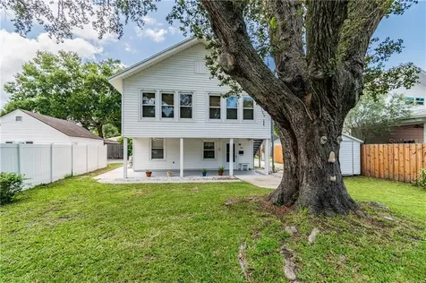 1142 12th Street N St Petersburg FL 33705