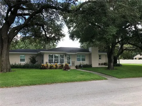 4025 W Neptune Street Tampa FL 33629