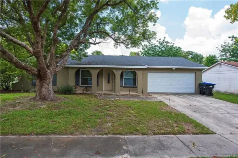 8471 Tamarino Way Orlando FL 32810
