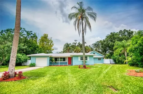 3072 Glen Oak Avenue N Clearwater FL 33759