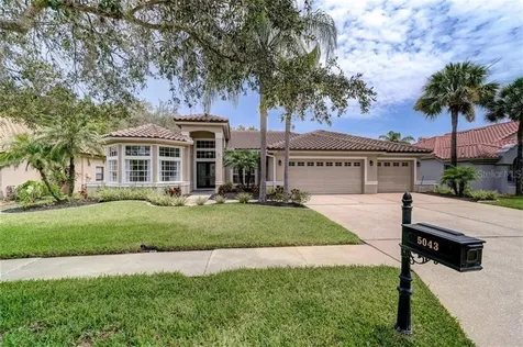 5043 Cross Pointe Drive Oldsmar FL 34677