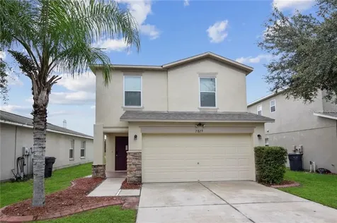 7829 Carriage Pointe Drive Gibsonton FL 33534