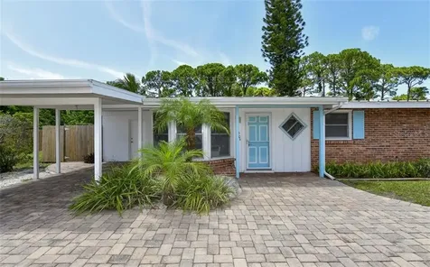 2530 Gulf Gate Drive Sarasota FL 34231