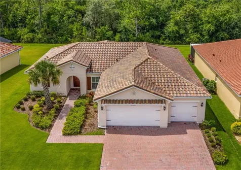 3708 Isles Arbor Lane Kissimmee FL 34746
