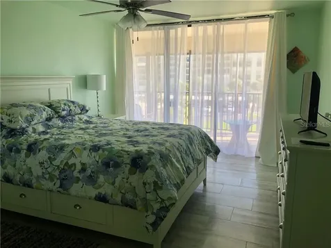 1460 Gulf Boulevard Clearwater FL 33767