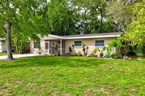 1921 16th Avenue Drive W Bradenton FL 34205