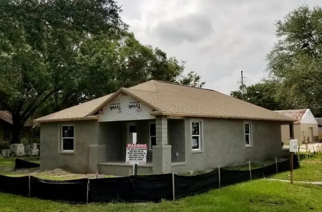 3703 41st Avenue N St Petersburg FL 33714