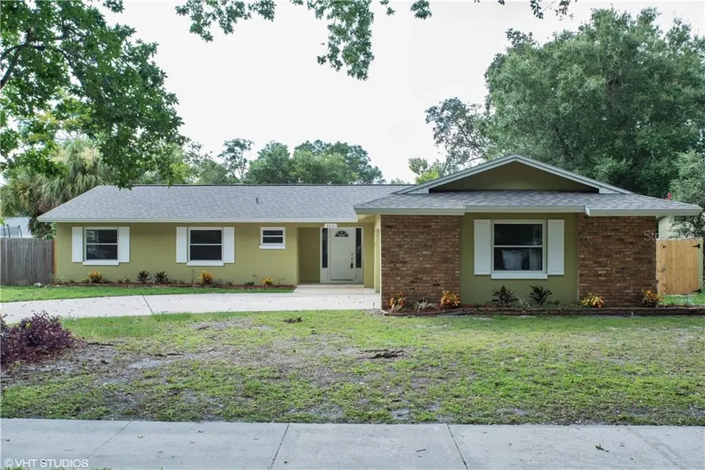 2021 Collier Drive Fern Park FL 32730