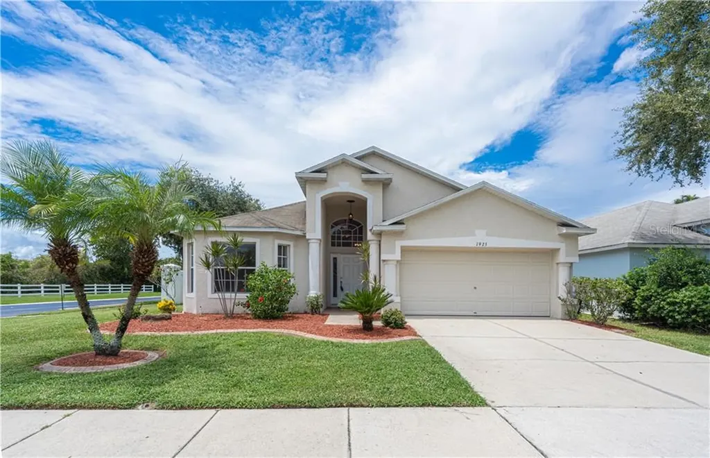 1925 Grenville Court Wesley Chapel FL 33543
