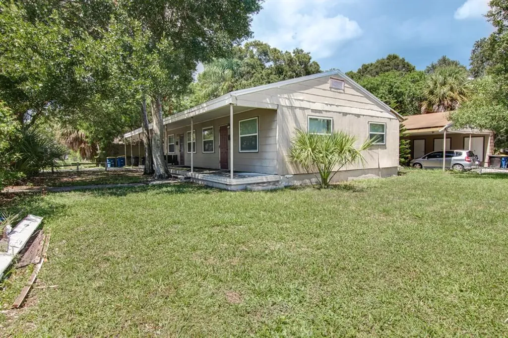 1271-1273 S Betty Lane Clearwater FL 33756