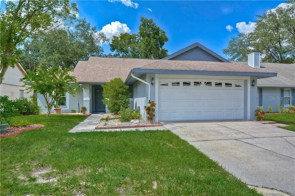 1421 High Knoll Drive Brandon FL 33511