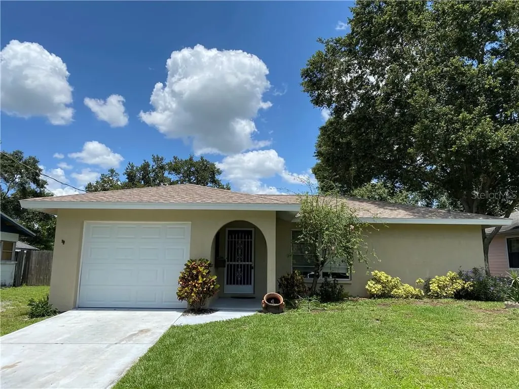 4413 Longford Drive Sarasota FL 34232