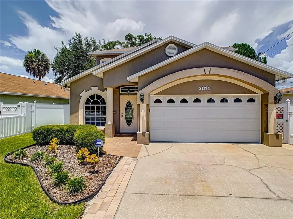 3011 W Cordelia Street Tampa FL 33607