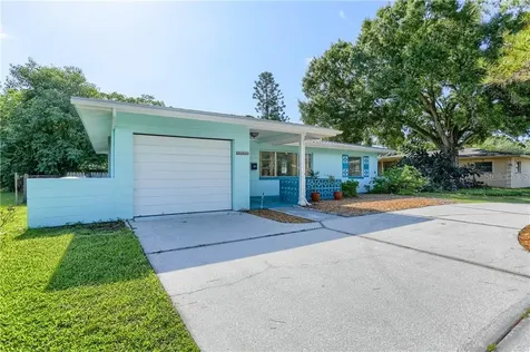 4445 Maple Way NE St Petersburg FL 33703