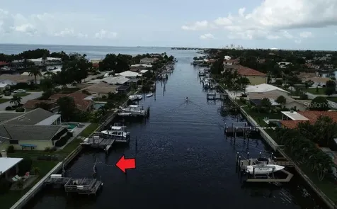 1995 Iowa Avenue NE St Petersburg FL 33703