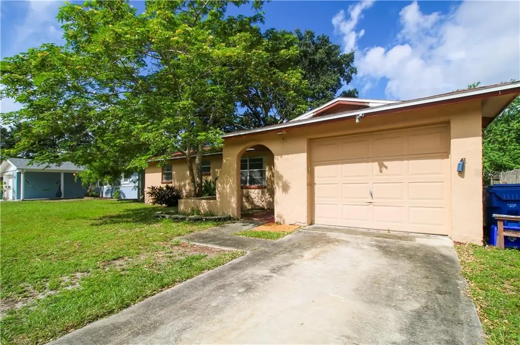 8798 91st Street Seminole FL 33777