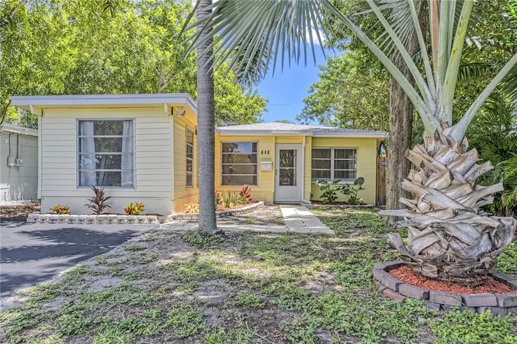 648 60th Street S St Petersburg FL 33707