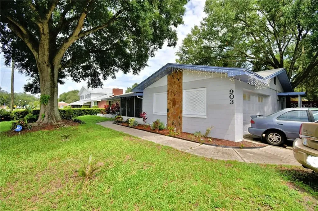 903 Martin Luther King Boulevard NE Winter Haven FL 33881