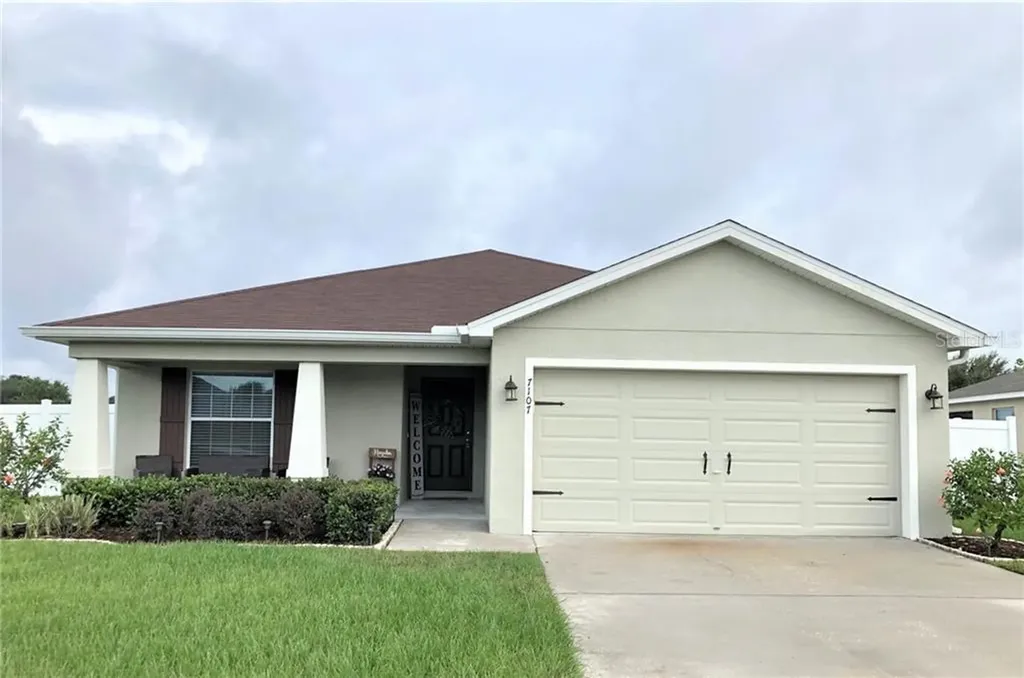 7107 Gideon Circle Zephyrhills FL 33541