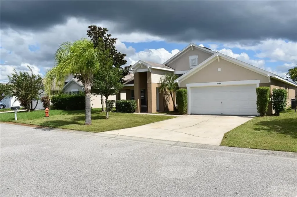 8269 Peak Avenue Lakeland FL 33810