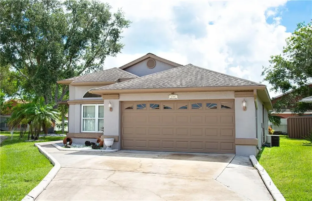 235 Old Bay Lane Kissimmee FL 34743