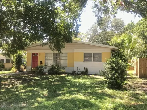 230 42nd Avenue N St Petersburg FL 33703