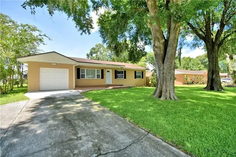 216 Connie Lee Court Lakeland FL 33809